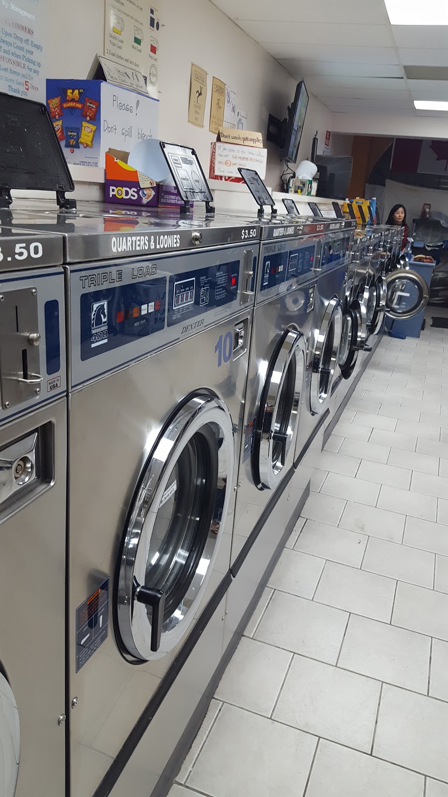 Scott Town Coin Laundry | 9550 120 St, Surrey, BC V3V 4C1, Canada | Phone: (604) 585-8531