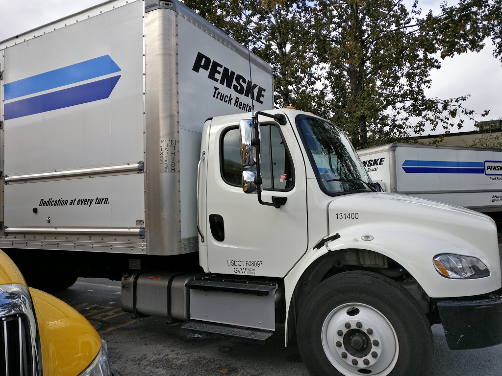 Penske Truck Rental | 2916 Norland Ave, Burnaby, BC V5B 3A6, Canada | Phone: (604) 294-1351