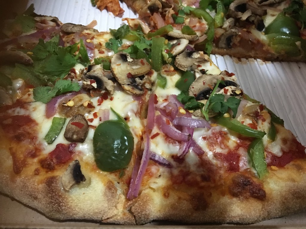 Pizza Pizza | 50 Dundurn St S Unit #4, Hamilton, ON L8P 4Y8, Canada | Phone: (905) 527-1111