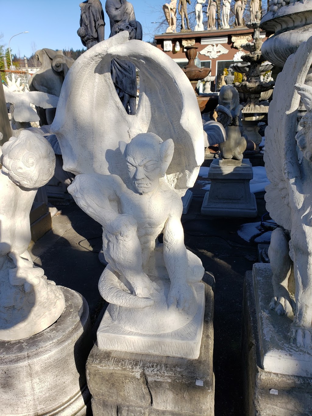 Ital Decor Ltd | 6886 Hastings St, Burnaby, BC V5B 1T1, Canada | Phone: (604) 291-7973