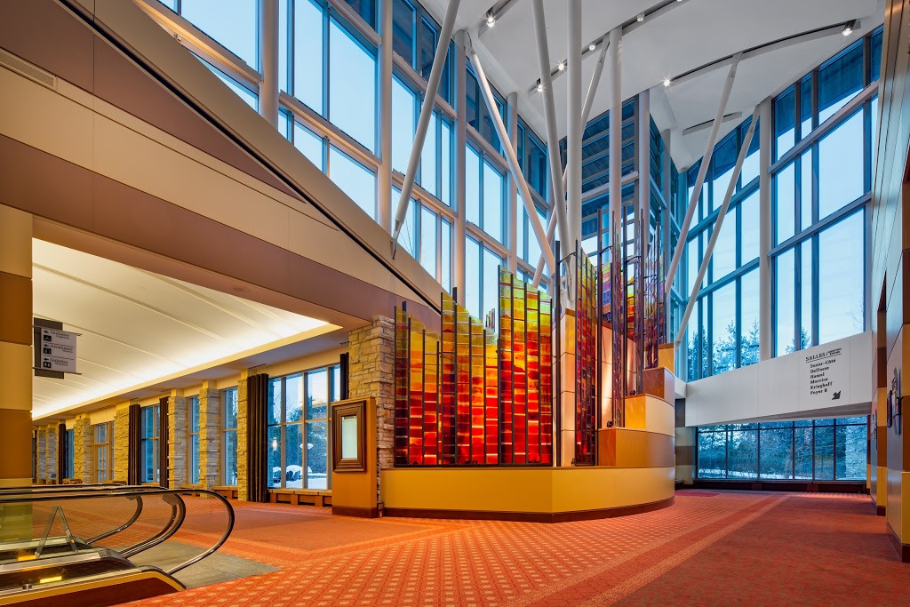 Hilton Lac-Leamy | 3 Boulevard du Casino, Gatineau, QC J8Y 6X4, Canada | Phone: (819) 790-6444