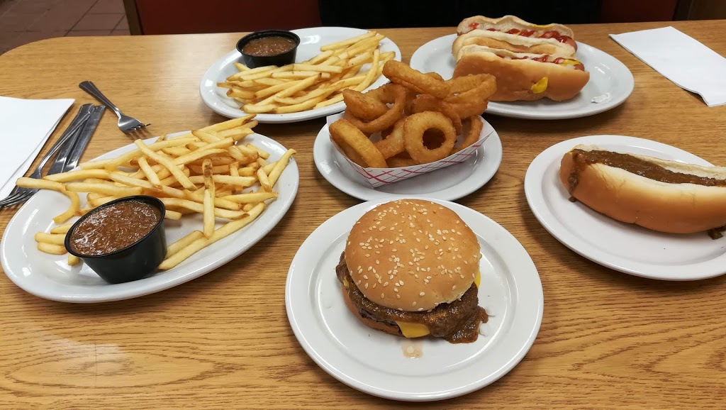 Louies Texas Red Hots | 3905 Southwestern Blvd, Orchard Park, NY 14127, USA | Phone: (716) 648-6200