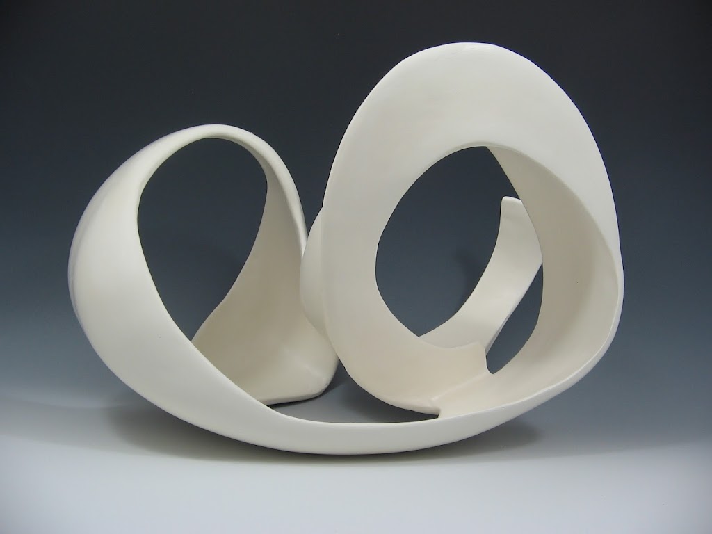 Carol Grant Pottery | 10 Beach Ave, Deep River, ON K0J 1P0, Canada | Phone: (613) 602-2198