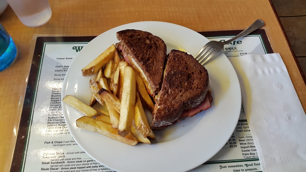 The Horn Of Plenty Café | 2406 Hot Springs Rd, Agassiz, BC V0M 1A1, Canada | Phone: (604) 796-2555