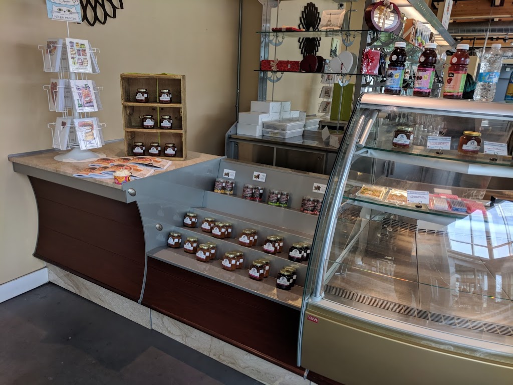 Gourmandises Avenue Patisserie Fine | 1209 Marginal Rd, Halifax, NS B3H 4P7, Canada | Phone: (902) 463-9138