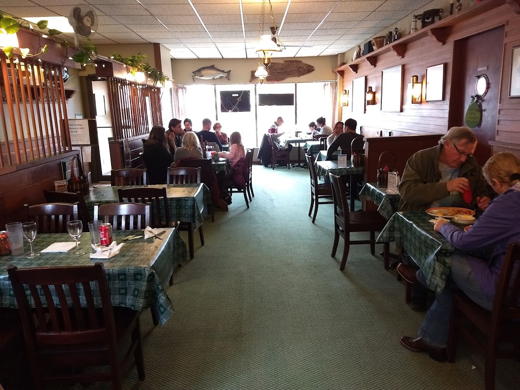 Bronte Fish & Chips | 2313 Lakeshore Rd W, Oakville, ON L6L 1H2, Canada | Phone: (905) 827-1644