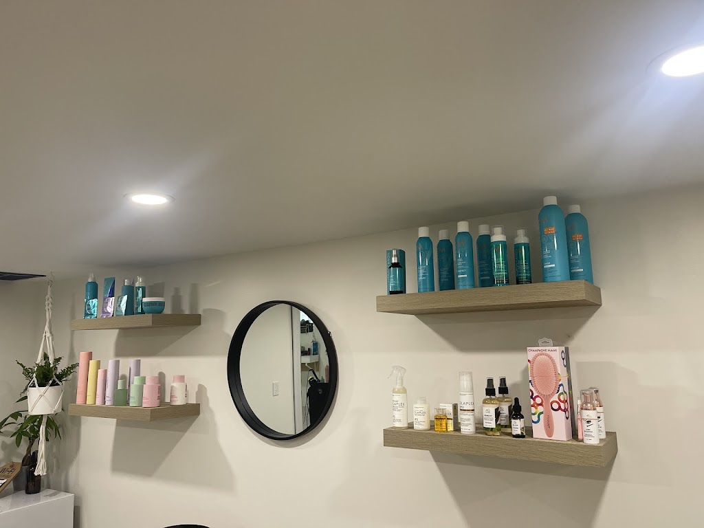 Halo Vanity | 9 Melville St, Nottawa, ON L0M 1P0, Canada | Phone: (705) 795-5371
