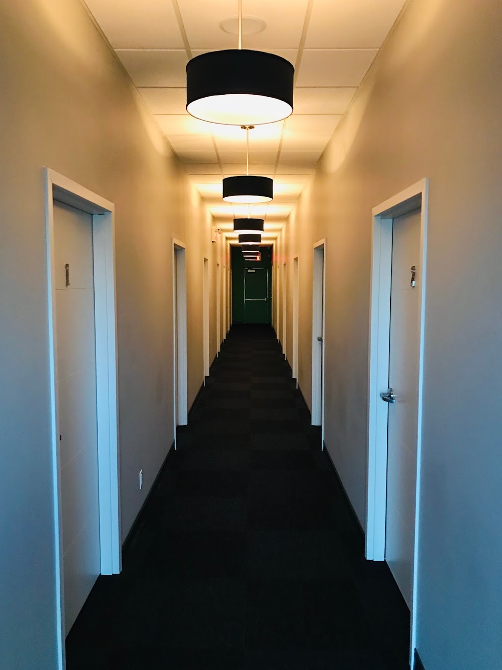 Massothérapie Massage Addict | 7405 Grande Allée Suite 60, Brossard, QC J4Z 0M8, Canada | Phone: (450) 926-0010