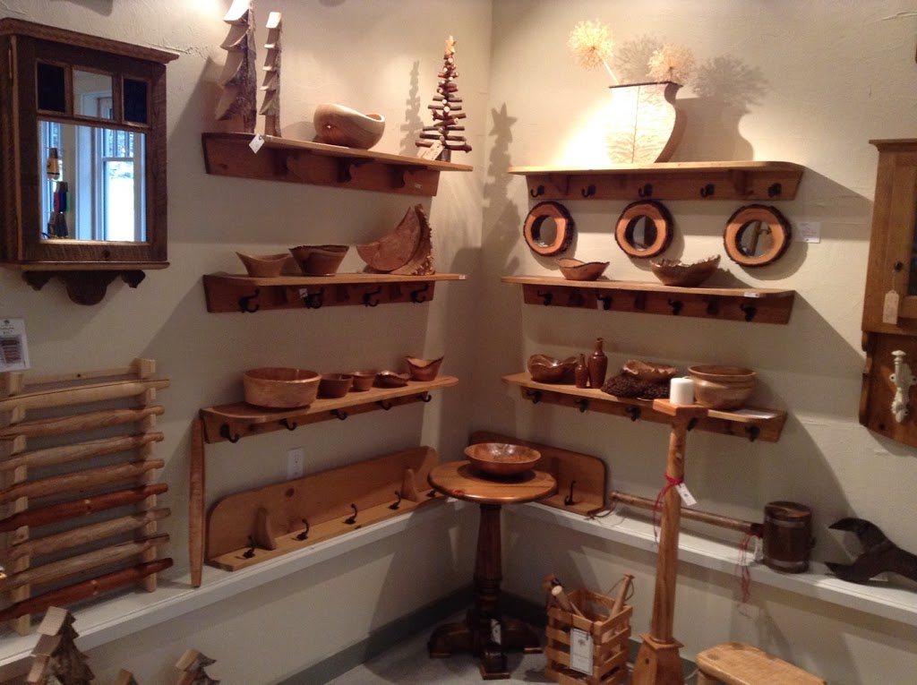 Yonder Wood Country Store | 3448 Whiting Way, Ladysmith, BC V9G 1C3, Canada | Phone: (250) 722-3861
