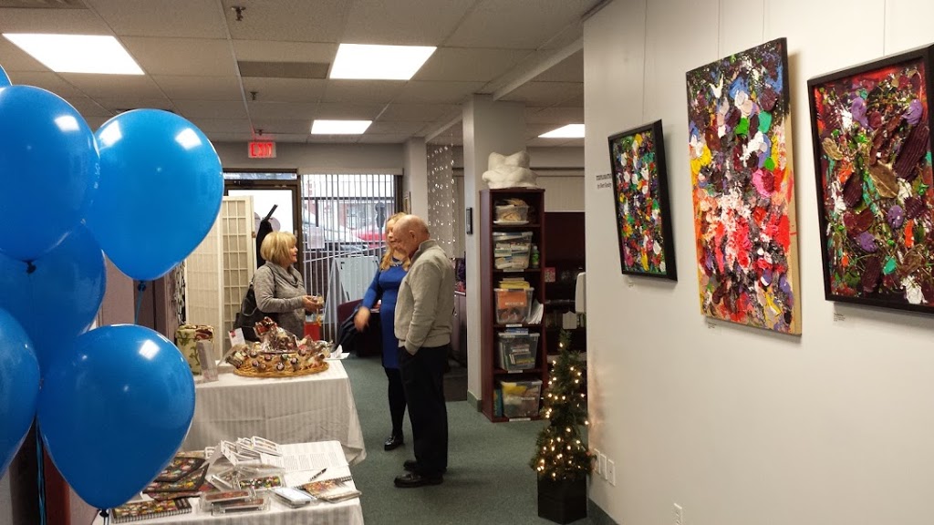 Art With A Heart Inc. | 209 Dundas Street East, LL Units 1 & 2, Whitby, ON L1N 7H8, Canada | Phone: (905) 493-5955