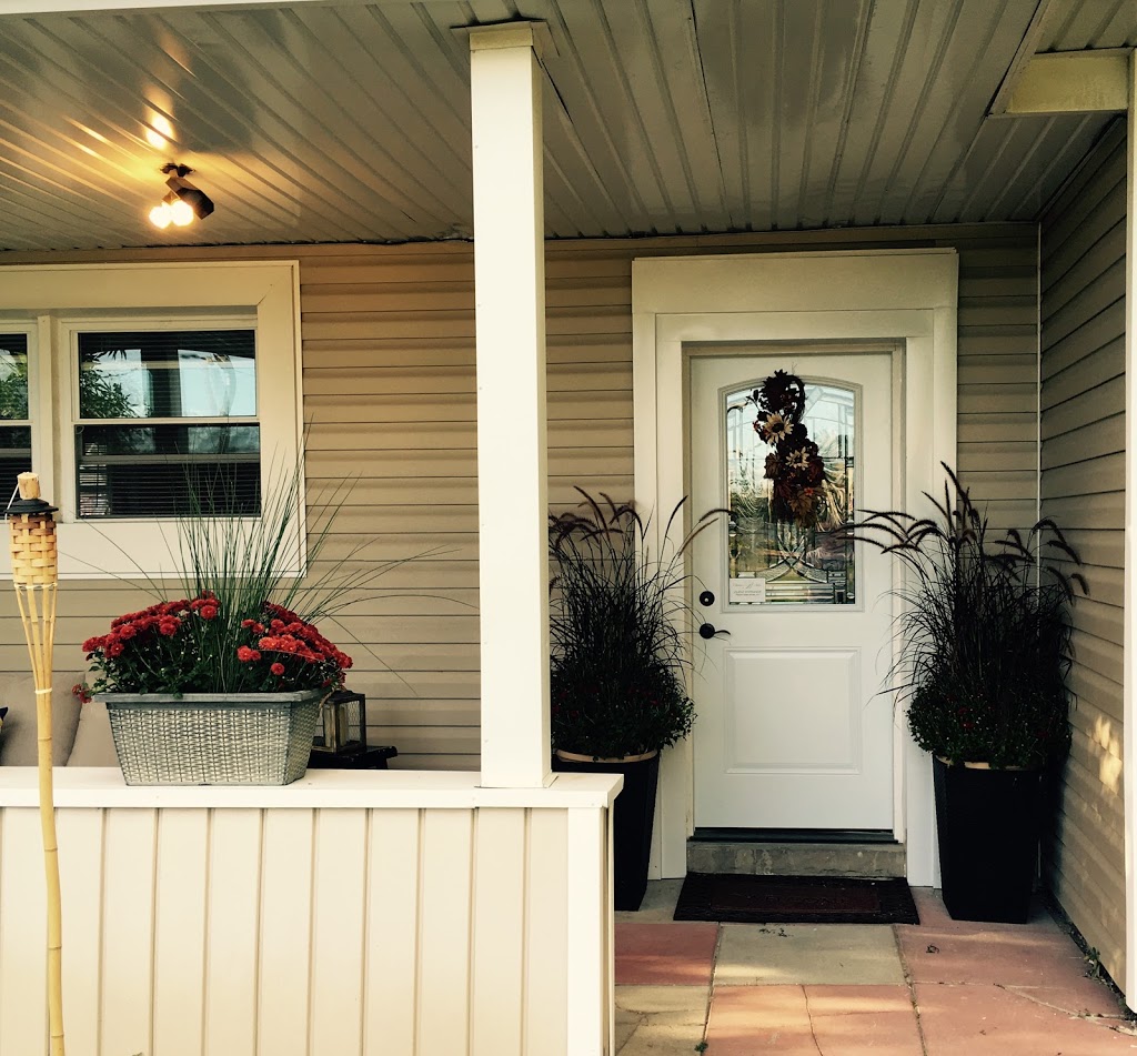 Chateau B Salon | 17 Wilkerson St, Thorold, ON L2V 0G2, Canada | Phone: (289) 929-0652