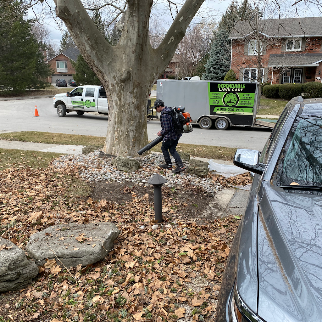 Dependable Lawn Care | 1161 Thoresby Dr, Oakville, ON L6J 7M8, Canada | Phone: (905) 236-2273