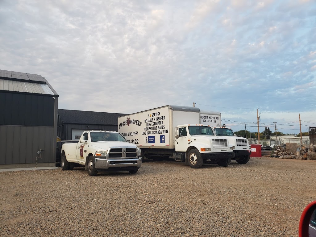 Moose Movers | 915 High St W, Moose Jaw, SK S6H 7P7, Canada | Phone: (306) 631-8122