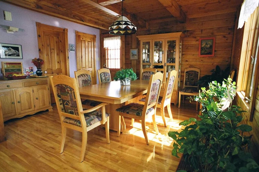 Gîte Soleil Levant | 300 Car Leo-Arbour, Trois-Rivières, QC G9B 7E6, Canada | Phone: (819) 377-1571