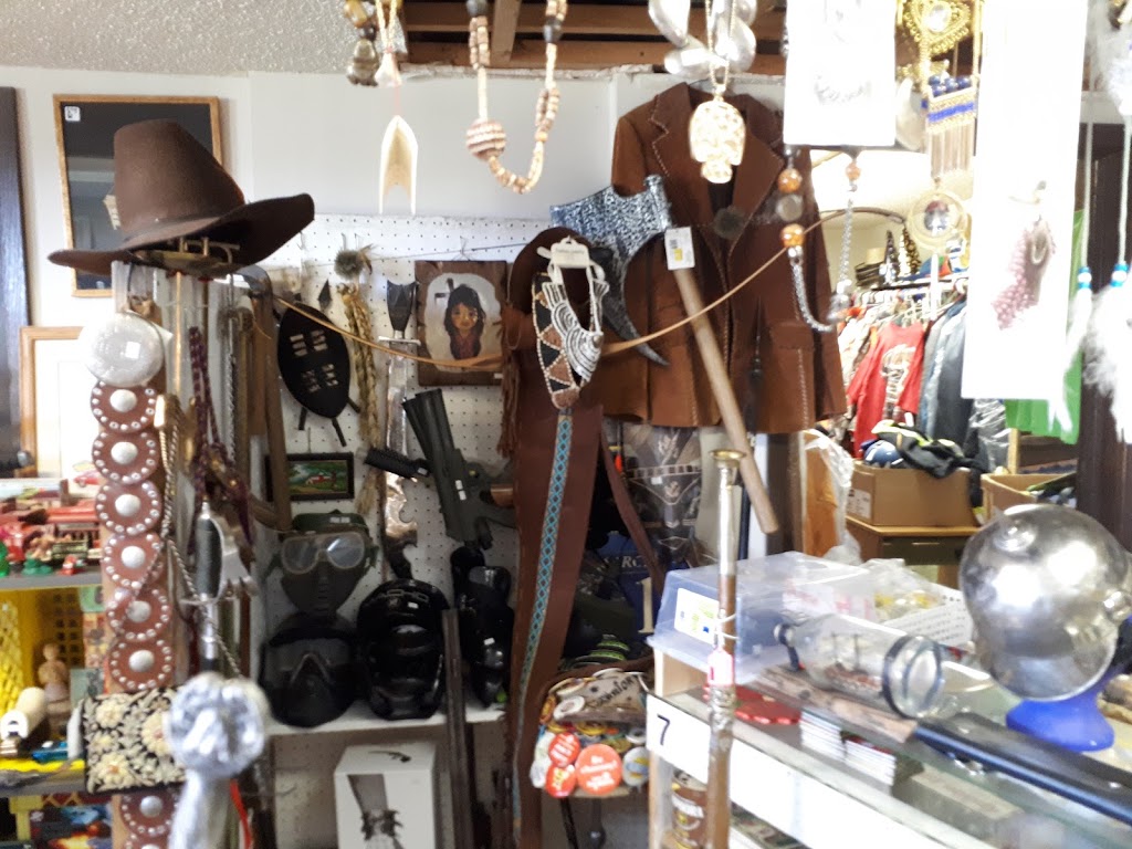 Heritage Antiques and Collectibles | 5410 50 Ave, Mirror, AB T0B 3C0, Canada | Phone: (403) 885-2991