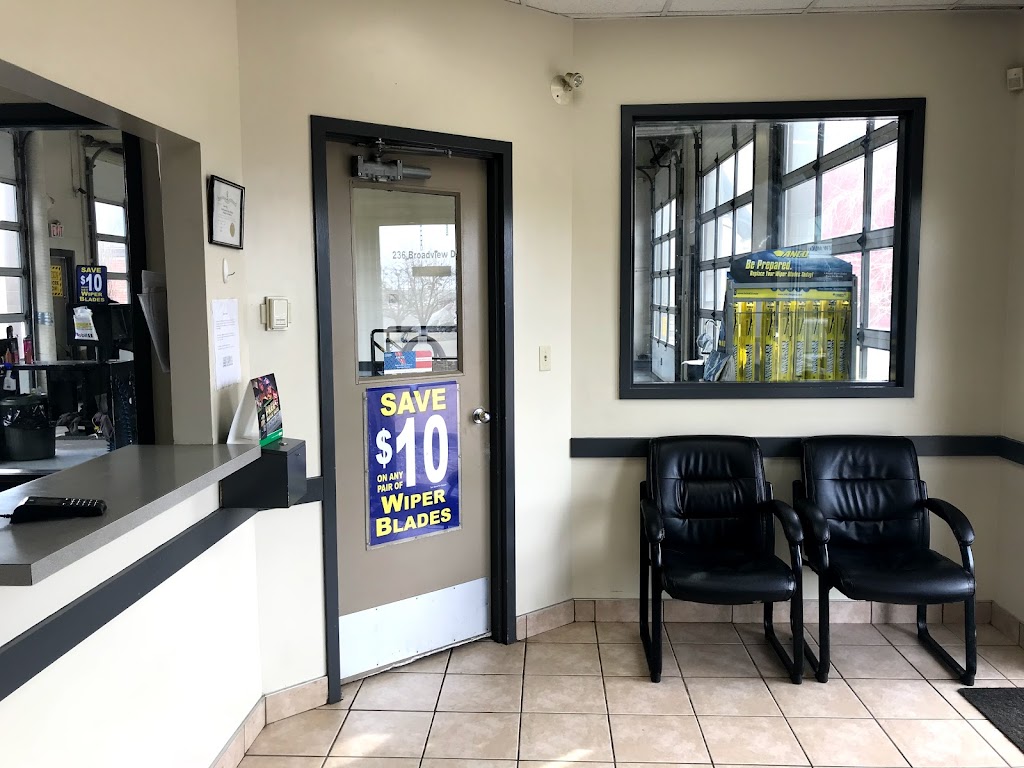 Lube City | 270 Baseline Rd #236, Sherwood Park, AB T8H 1R4, Canada | Phone: (855) 642-5823