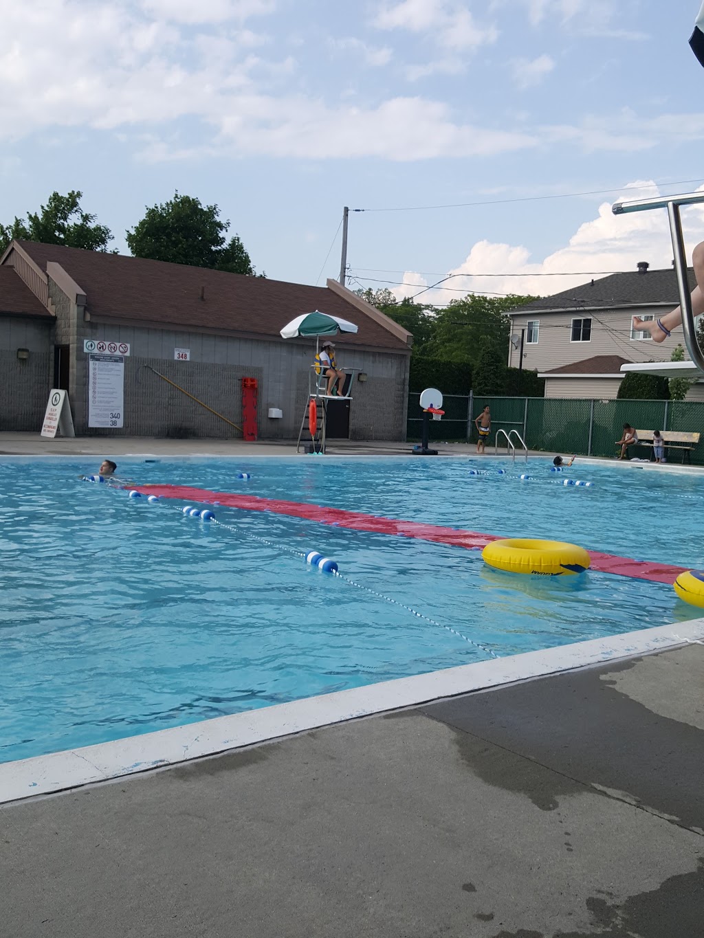 St-Hyacinthe Piscines | 1225 Rue Cayouette, Saint-Hyacinthe, QC J2T 4Y7, Canada | Phone: (450) 778-8335