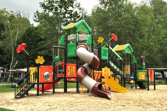 Iroquois Falls Campground | 36 Rue du Camping, Labelle, QC J0T 1H0, Canada | Phone: (819) 686-2337
