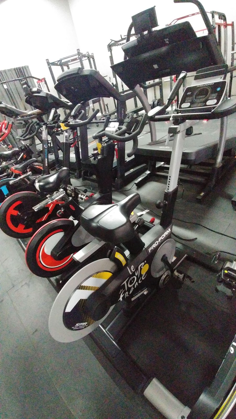 Fitness Avenue | 1300 Alness St Unit 2, Concord, ON L4K 2W6, Canada | Phone: (647) 729-9048