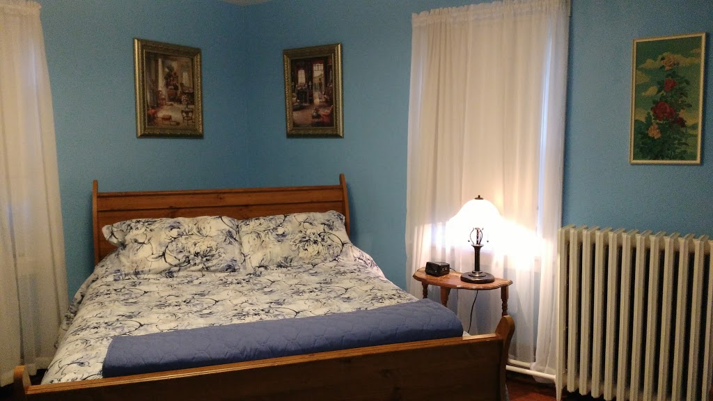 Gaspereau Bed & Breakfast | 920 Gaspereau River Rd, Wolfville, NS B4P 2R3, Canada | Phone: (902) 542-2854
