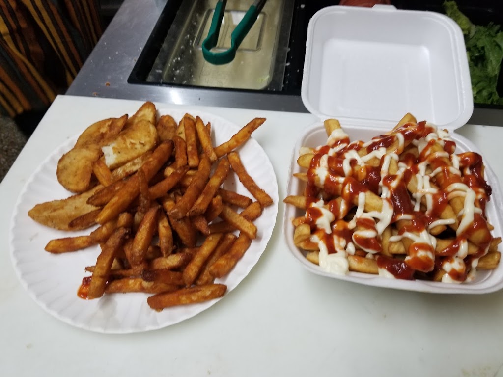 Metro Pizza & Chicken | 1856 Keele St, York, ON M6M 3X5, Canada | Phone: (416) 653-3333