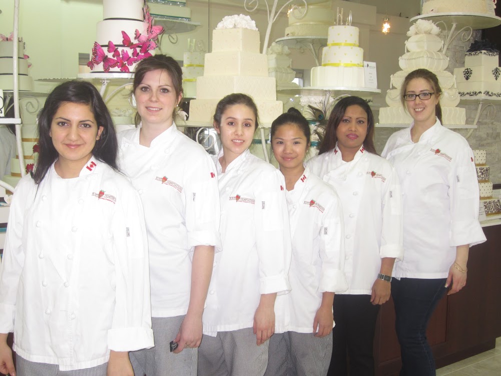 Just Temptations- Wedding cakes Mississauga | 448 Gibraltar Dr #1, Mississauga, ON L5T 2N8, Canada | Phone: (905) 565-0058