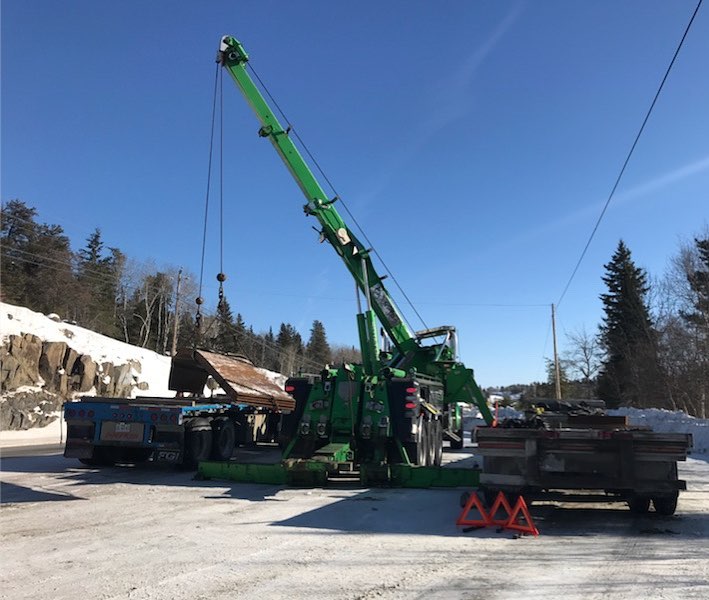 Champion Towing Ltd. | 1425 Brookside Blvd, Winnipeg, MB R2R 1V6, Canada | Phone: (204) 633-8868
