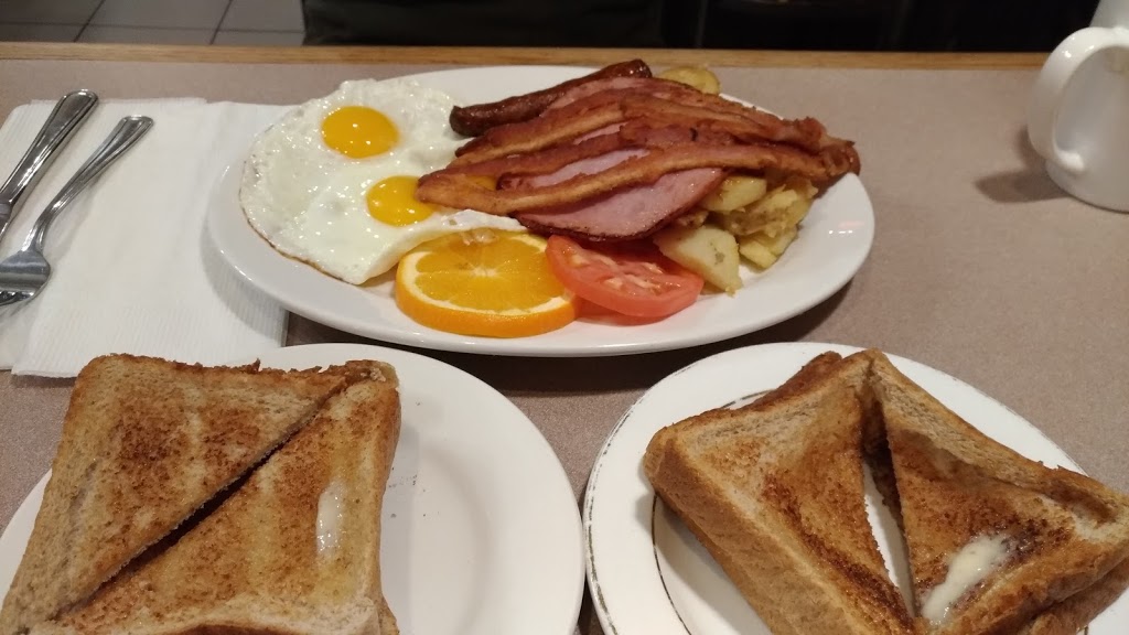 The Gingerman Restaurant | 1104 Victoria Park Ave, East York, ON M4B 2K4, Canada | Phone: (416) 757-5005