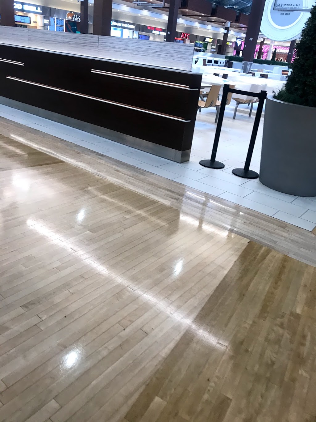 Vaughan Mills Mall | Fishermens Way, Concord, ON L4K 2M9, Canada | Phone: (647) 926-6523