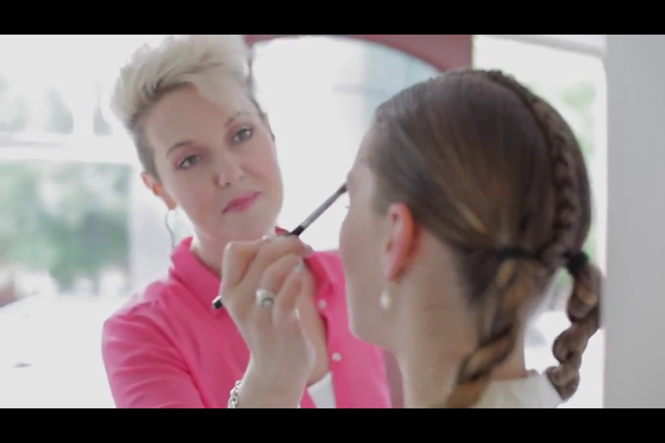 Makeup Artistry by Trish | 3910 Gilbert Dr, Victoria, BC V9C 4B2, Canada | Phone: (250) 216-6516