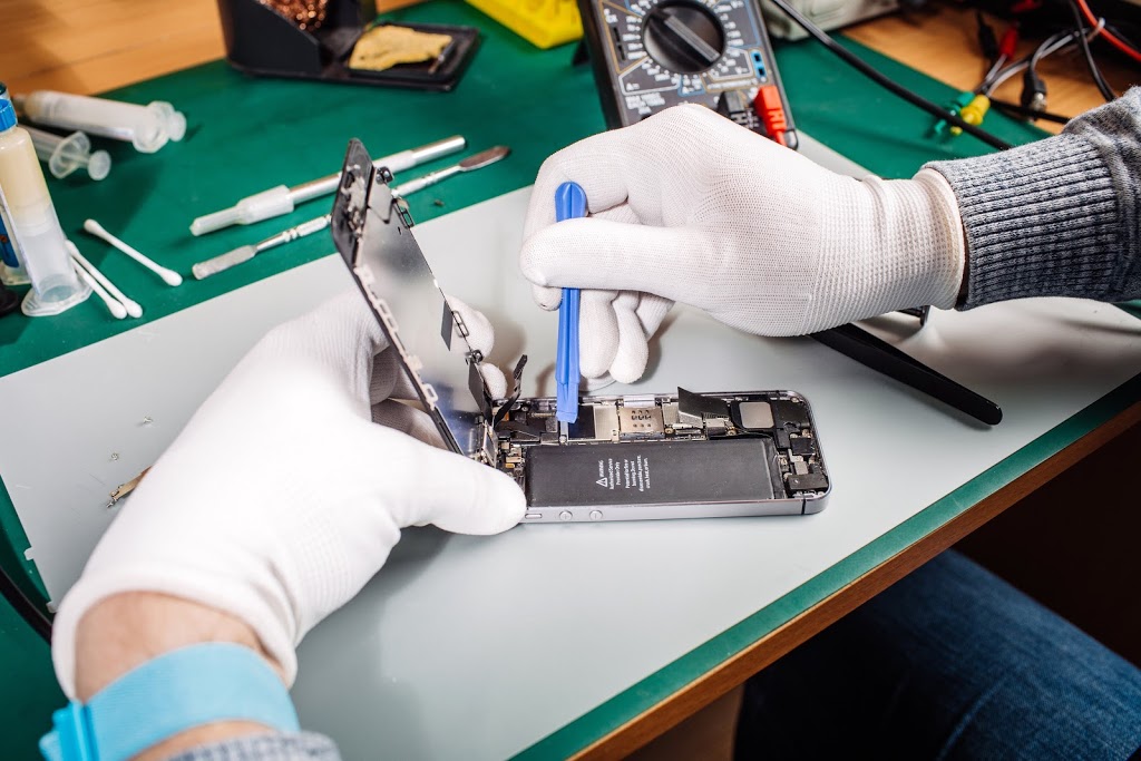 Cell Source Repairs | 2291 Cameron Crescent, Abbotsford, BC V3G 0B7, Canada | Phone: (778) 232-5210