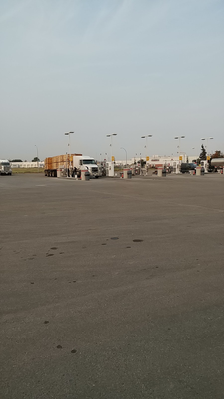Petro-Pass Truck Stop | 6031 125 Ave NW, Edmonton, AB T5W 5G4, Canada | Phone: (780) 474-3324