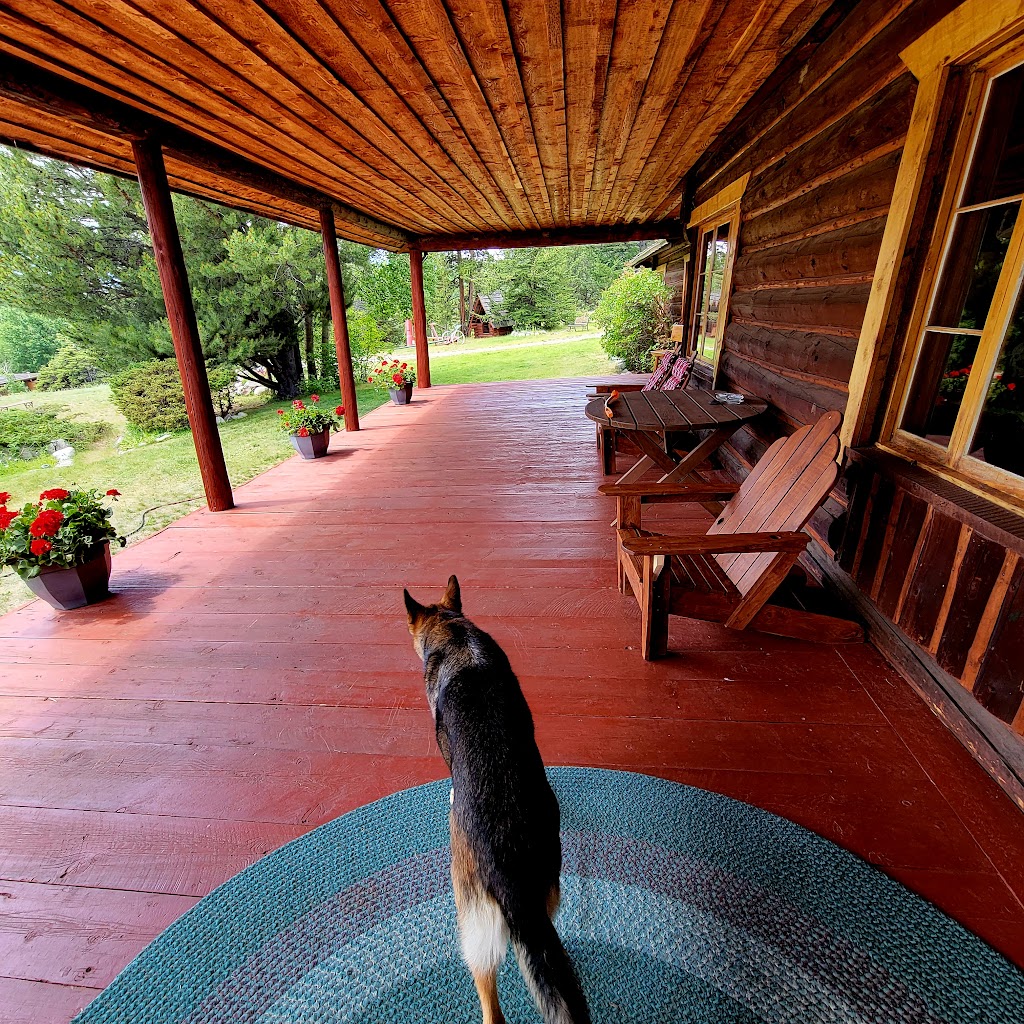 Tsuniah Lake Lodge | Unnamed Road, Cariboo J, BC V0L 1X0, Canada | Phone: (403) 987-9258