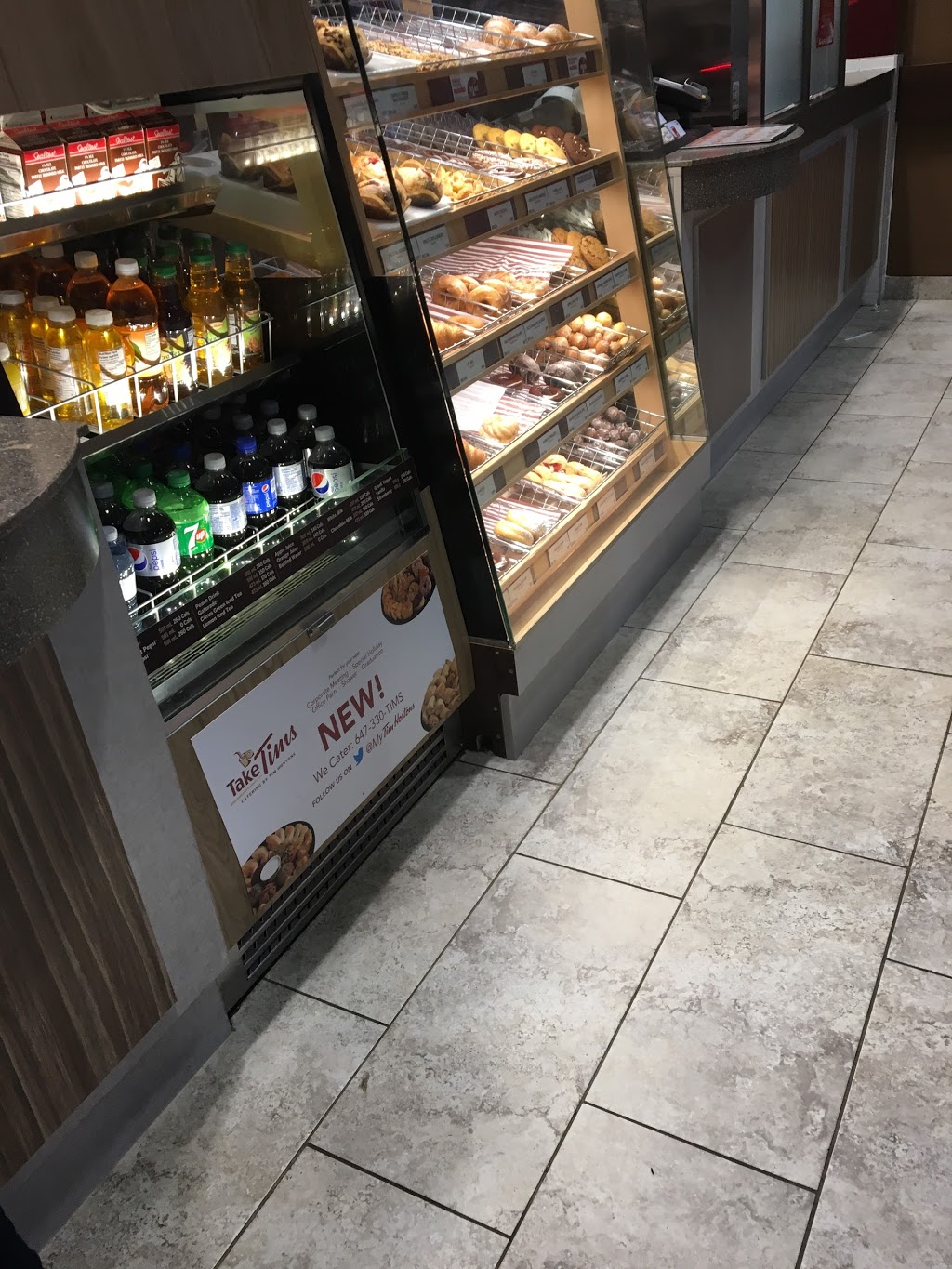 Tim Hortons | 1530 Albion Rd Unit #61, Etobicoke, ON M9V 1B4, Canada | Phone: (416) 749-6064
