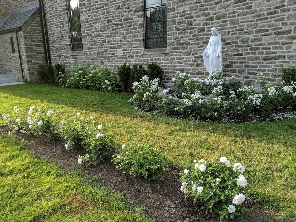 St. Leos Roman Catholic Church, Mimico | 277 Royal York Rd, Etobicoke, ON M8V 2V8, Canada | Phone: (416) 251-1109