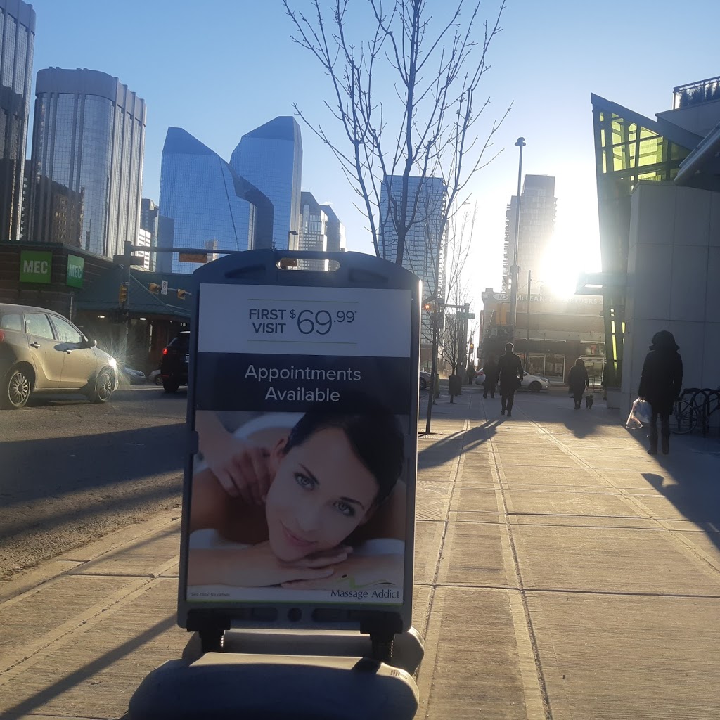 Massage Addict | 905 10 Ave SW, Calgary, AB T2R 0Z9, Canada | Phone: (587) 392-4330