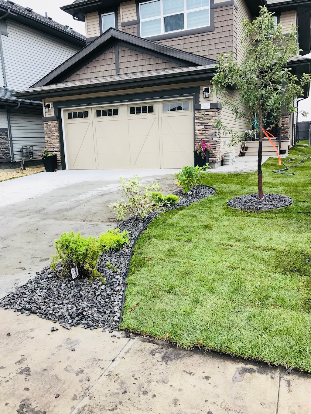 Easy Landscaping | 727 Lauber Crescent NW, Edmonton, AB T6R 3J8, Canada | Phone: (780) 271-3279