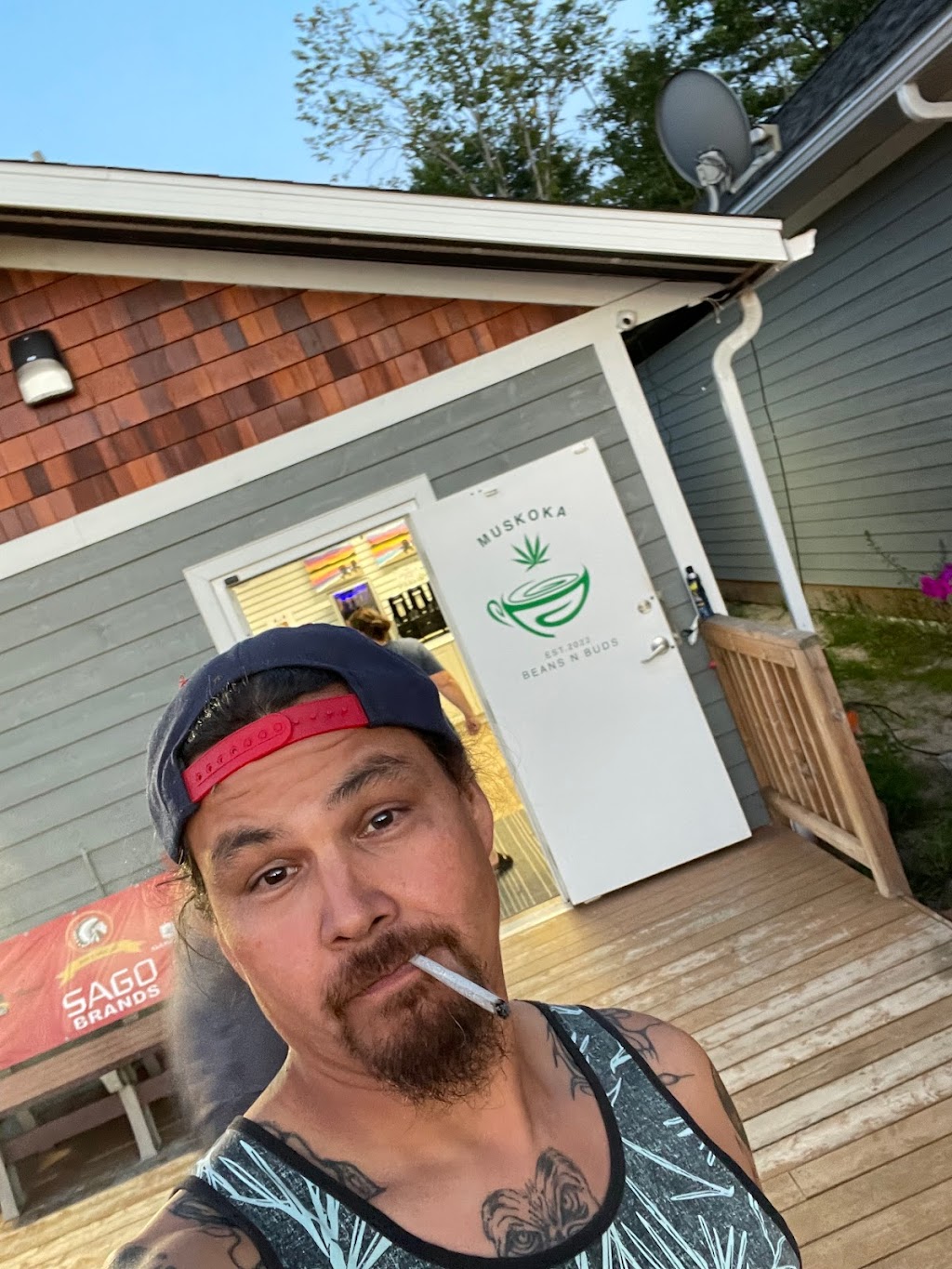 Muskoka Beans and Bud Cafe | 2229 Muskoka District Road 38, Bala, ON P0C 1A0, Canada | Phone: (705) 762-1160