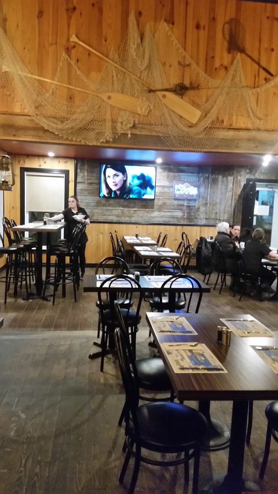 Esso | 739 Rue Saint Jacques, Sainte-Thècle, QC G0X 3G0, Canada | Phone: (418) 289-3062