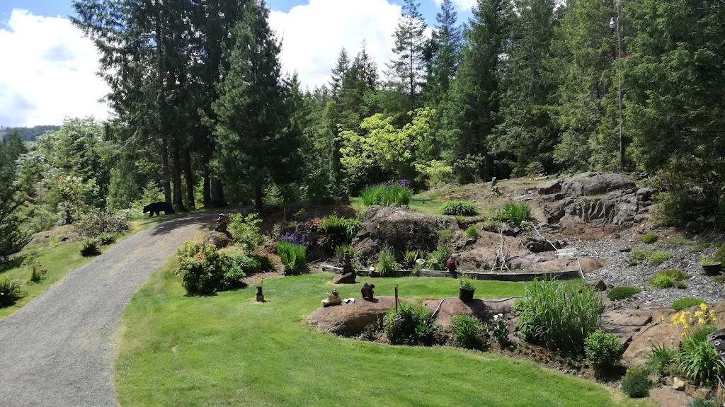 Beaver Hut Bed And Breakfast | 8188 Sheila Way, Port Alberni, BC V9Y 9E4, Canada | Phone: (250) 723-8941