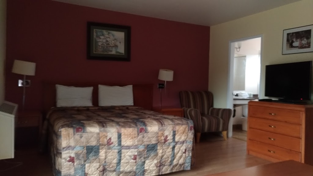 Sahara Courtyard Inn LTD | 6205 Cottonwood Dr, Osoyoos, BC V0H 1V0, Canada | Phone: (250) 495-7211