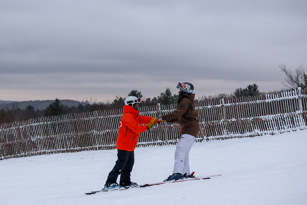Borderline Outdoor School - Glen Eden | 5234 Kelso Rd, Milton, ON L9T 2X7, Canada | Phone: (416) 985-1211