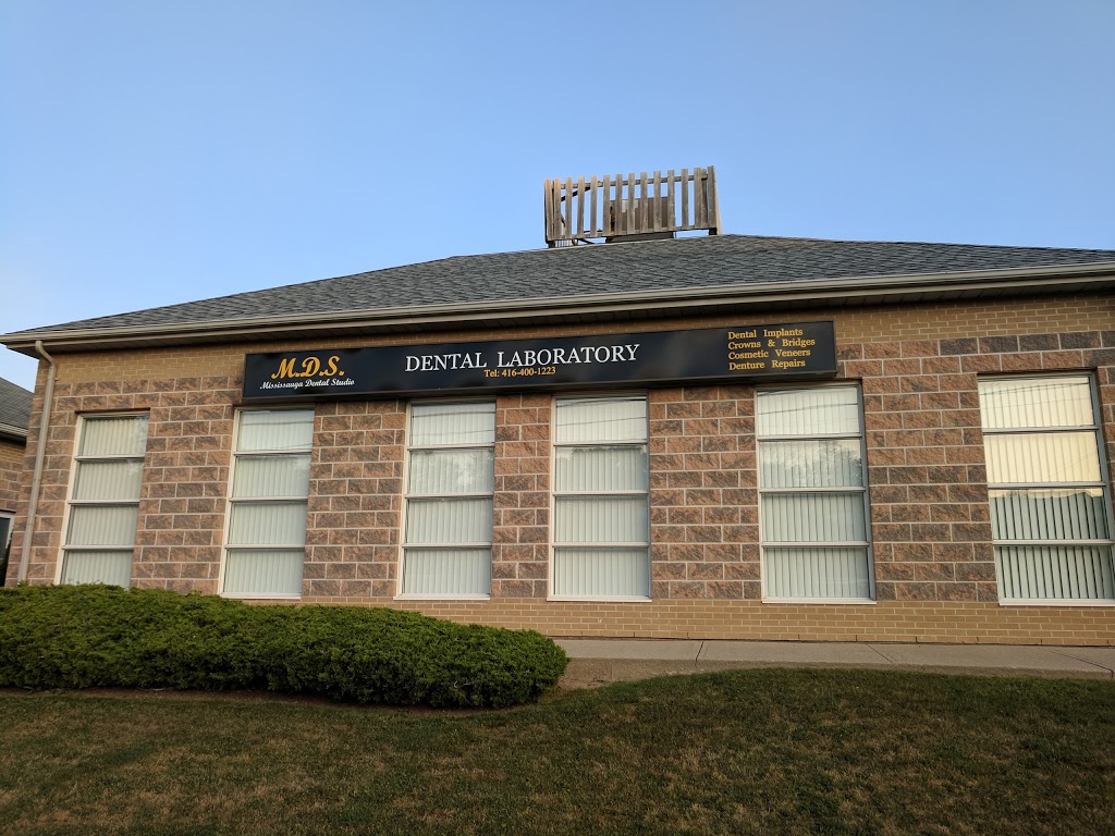 Mississauga Dental Studio Inc. | 1020 Johnsons Ln, Mississauga, ON L5J 2P7, Canada | Phone: (416) 400-1223