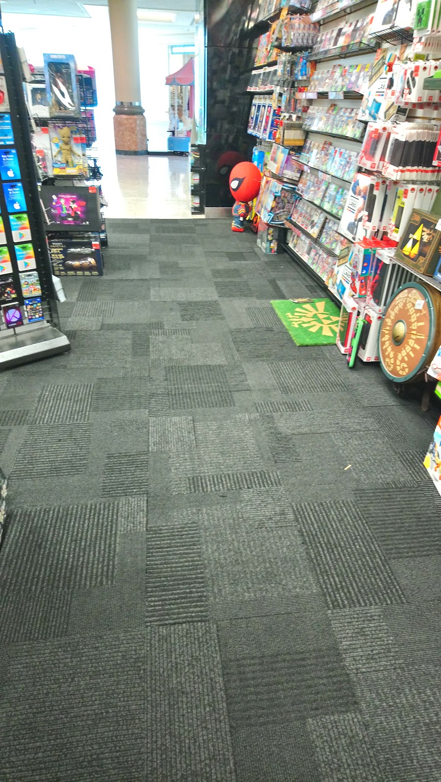 GameStop | 110 Place dOrléans Dr, Orléans, ON K1C 2L9, Canada | Phone: (613) 841-1871