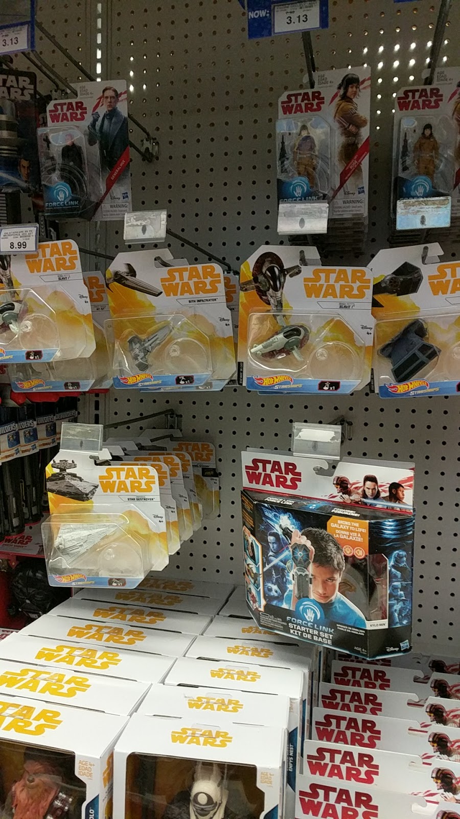 Toys"R"Us | MAYFAIR SHOPPING CENTRE, 3147 Douglas St, Victoria, BC V8Z 6E3, Canada | Phone: (250) 953-2400