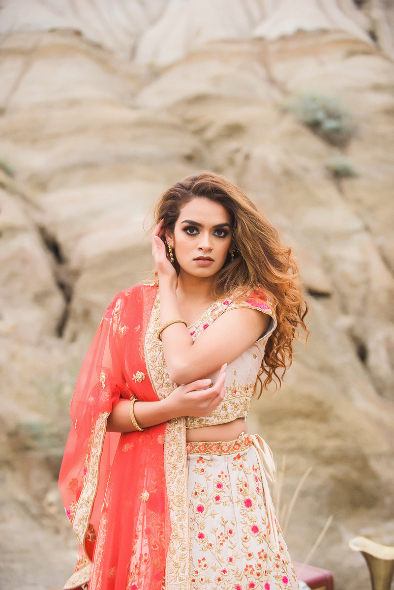 Lavish Bridal Couture | 5700 Falsbridge Drive, Calgary, AB T3J 4X5, Canada | Phone: (403) 273-6905