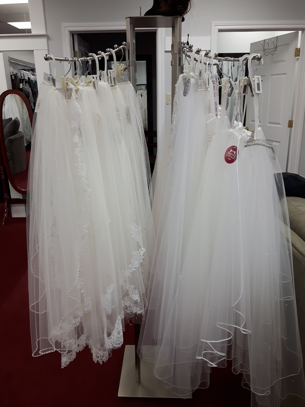 Tatums Fashions & Bridal | 20 Gerrish St, Windsor, NS B0N 2T0, Canada | Phone: (902) 798-4390