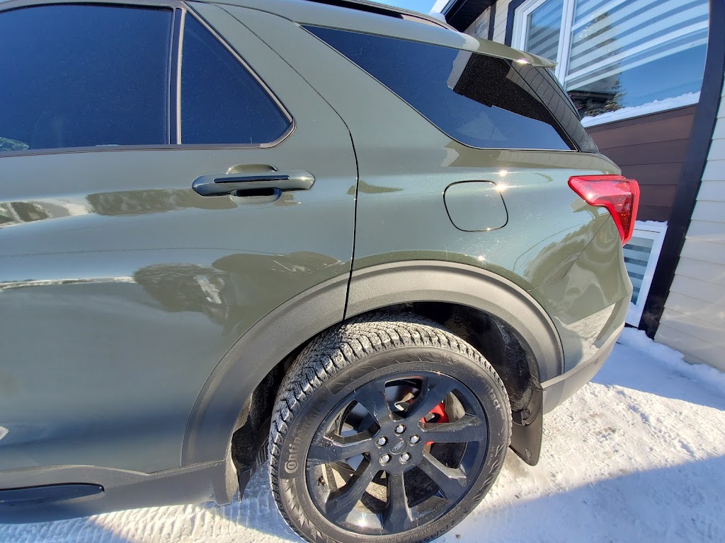 Les Galeries Ford | 3443 Bd du Royaume, Jonquière, QC G7X 7W8, Canada | Phone: (418) 542-9551