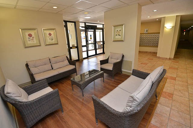 Bay Terrace II Apartments | 334 Dundas St E, Belleville, ON K8N 5L8, Canada | Phone: (613) 209-8683