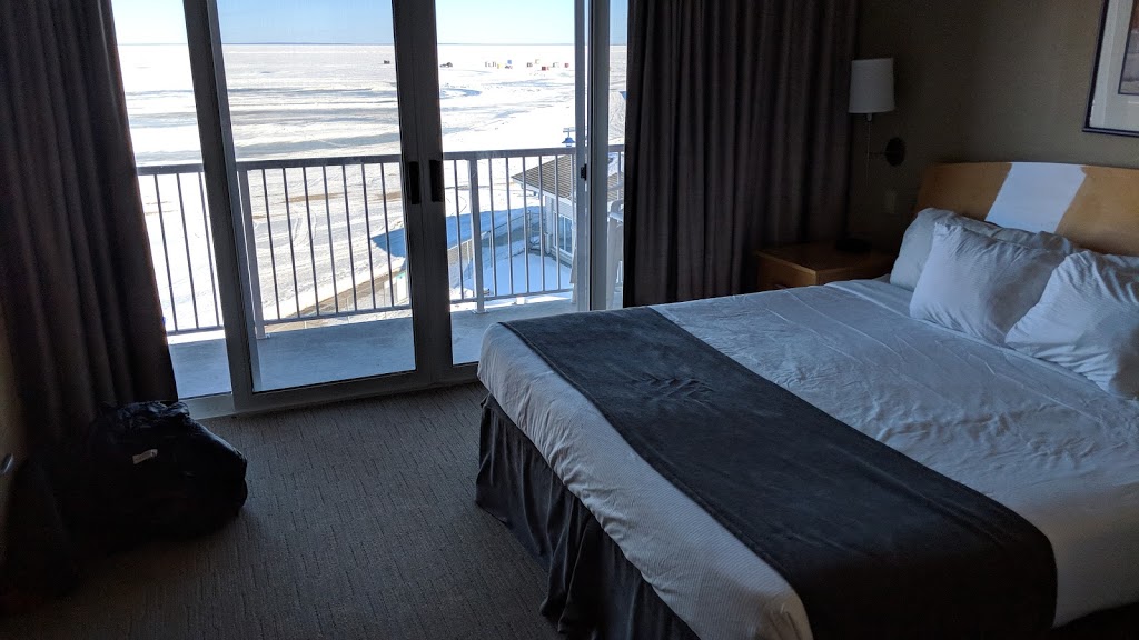 Lakeview Gimli Resort | Box 1860, 10 Centre St, Gimli, MB R0C 1B0, Canada | Phone: (204) 642-8565